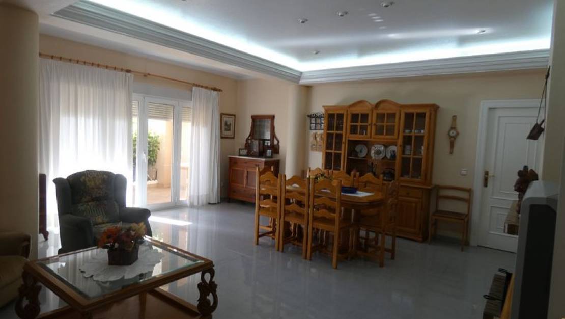 Sale - Villa - Almoradí