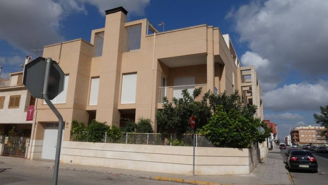 Sale - Villa - Almoradí