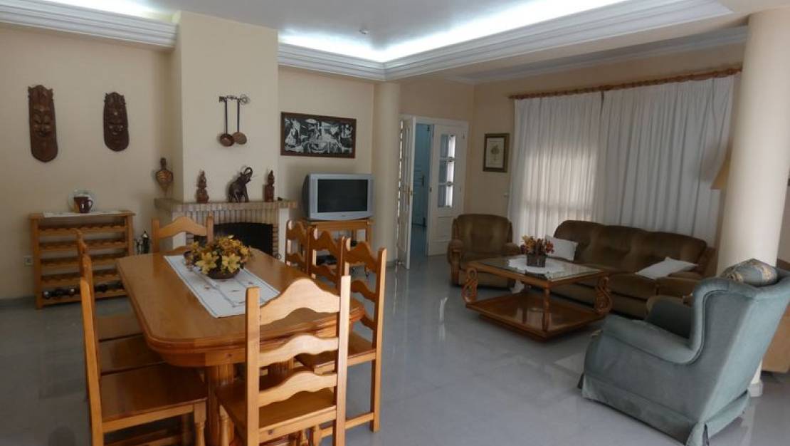 Sale - Villa - Almoradí