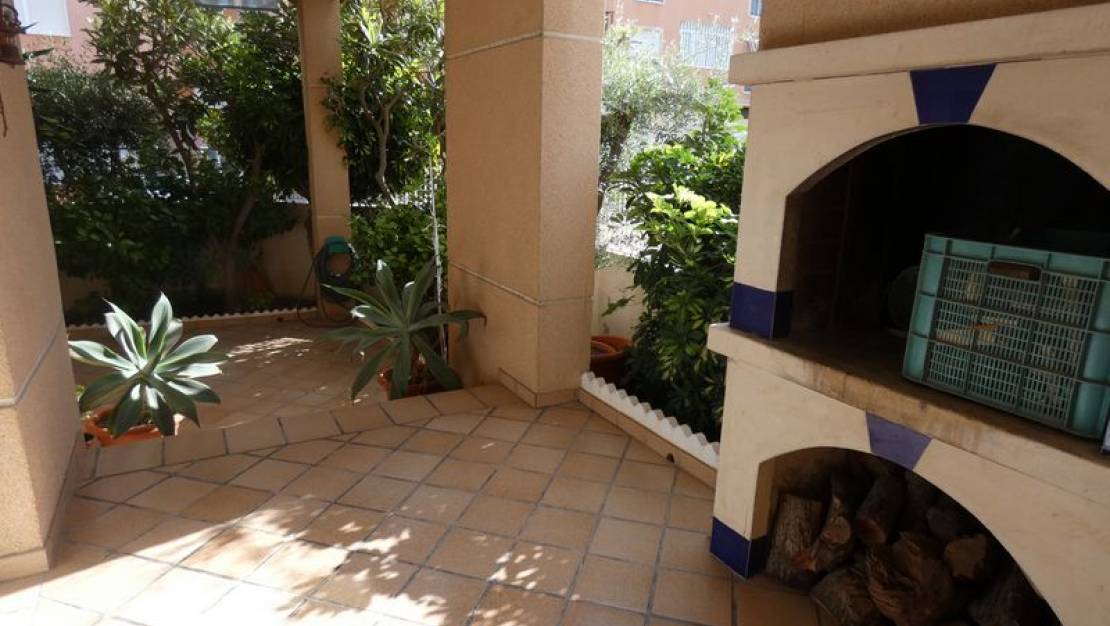 Sale - Villa - Almoradí