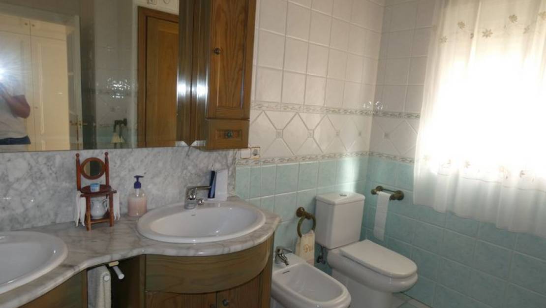 Sale - Villa - Almoradí