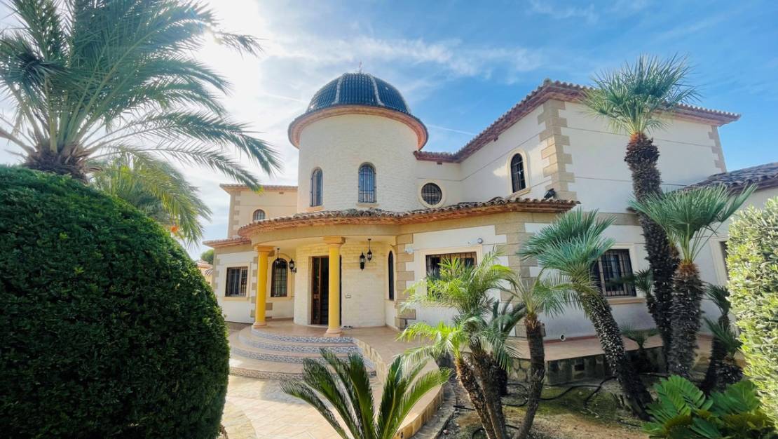 Sale - Villa - Altea - Altea Centro