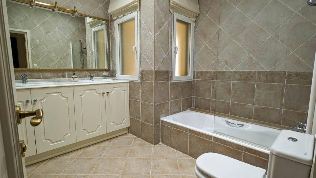 Sale - Villa - Altea - Altea Centro
