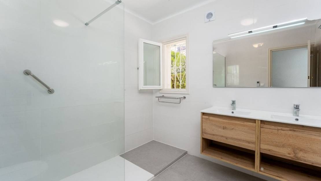 Sale - Villa - Altea la vella