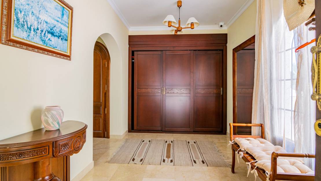 Sale - Villa - Altea la vella