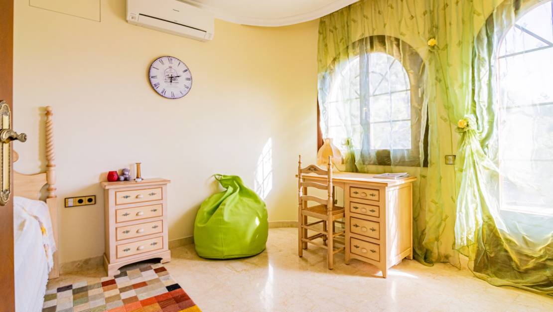 Sale - Villa - Altea la vella