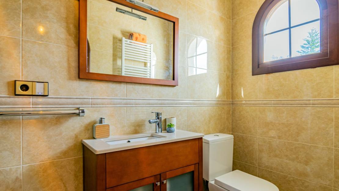 Sale - Villa - Altea la vella