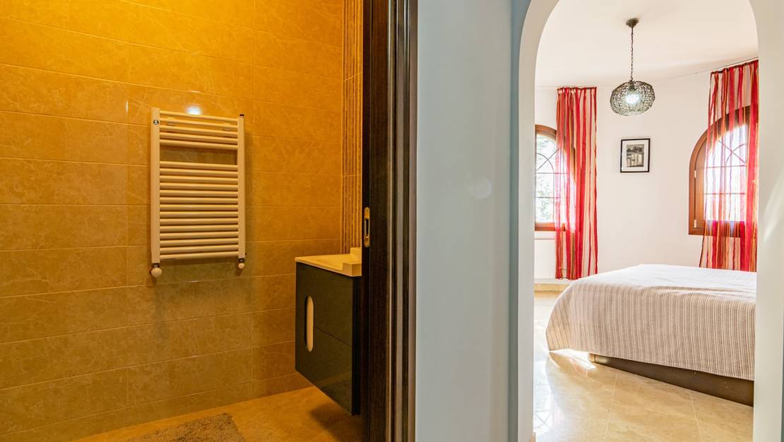 Sale - Villa - Altea la vella