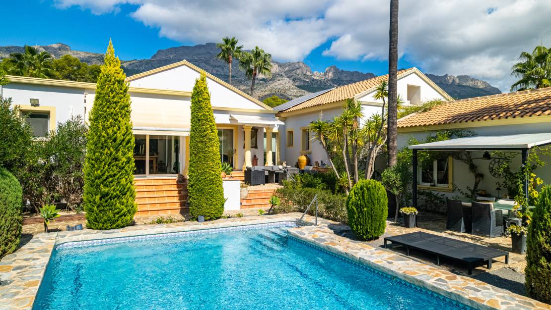 Sale - Villa - Altea