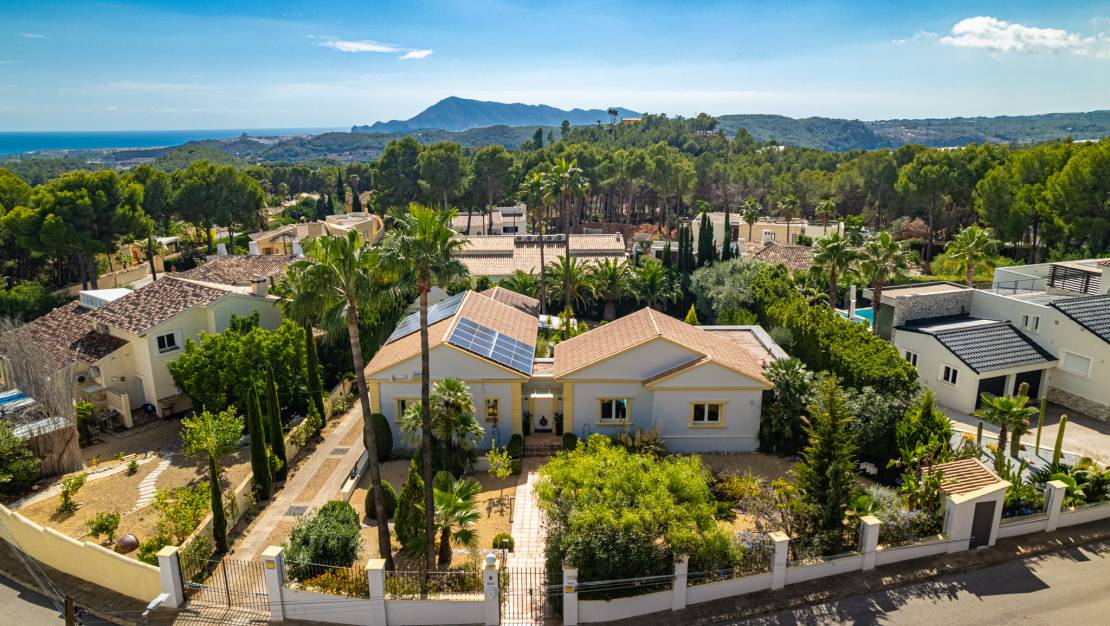 Sale - Villa - Altea