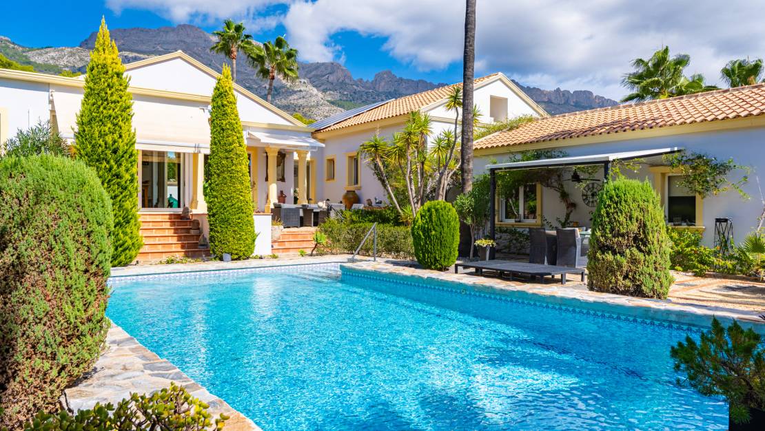 Sale - Villa - Altea