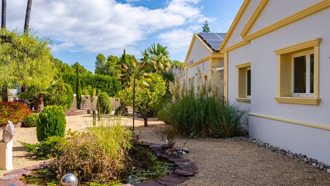 Sale - Villa - Altea