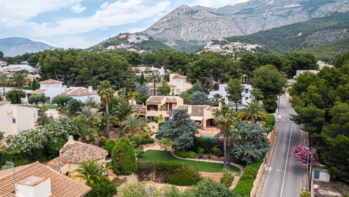 Sale - Villa - Altea