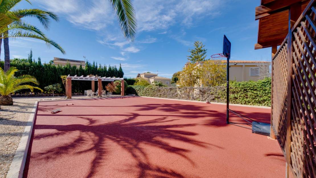 Sale - Villa - Benidorm - Benidorm Centro