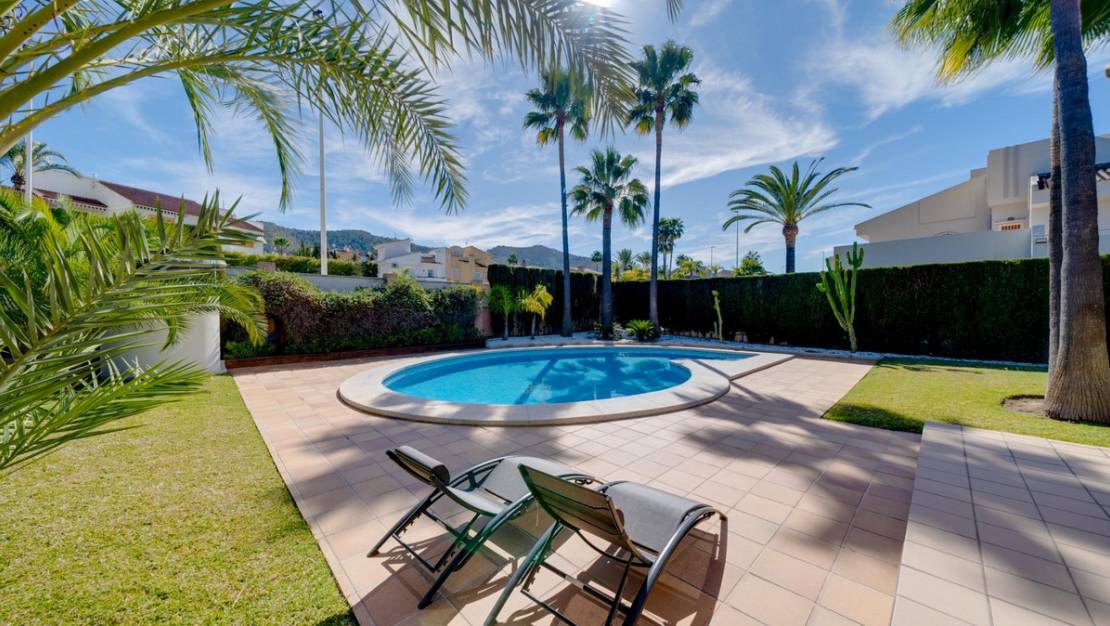 Sale - Villa - Benidorm - Benidorm Centro