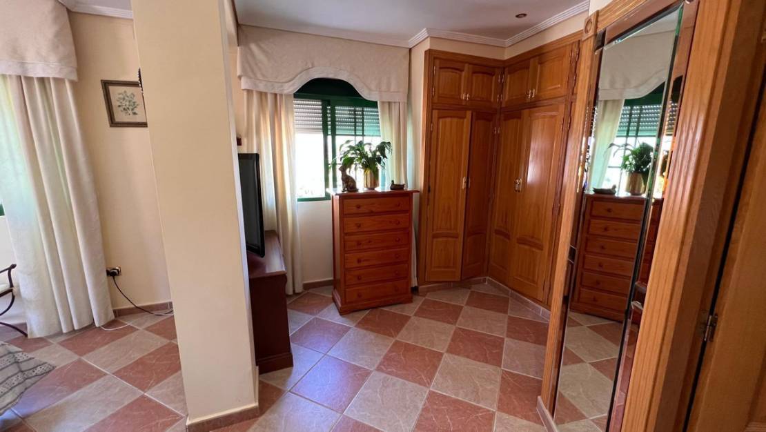 Sale - Villa - Benidorm - Benidorm Centro