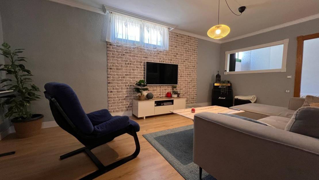 Sale - Villa - Benidorm - Benidorm Centro