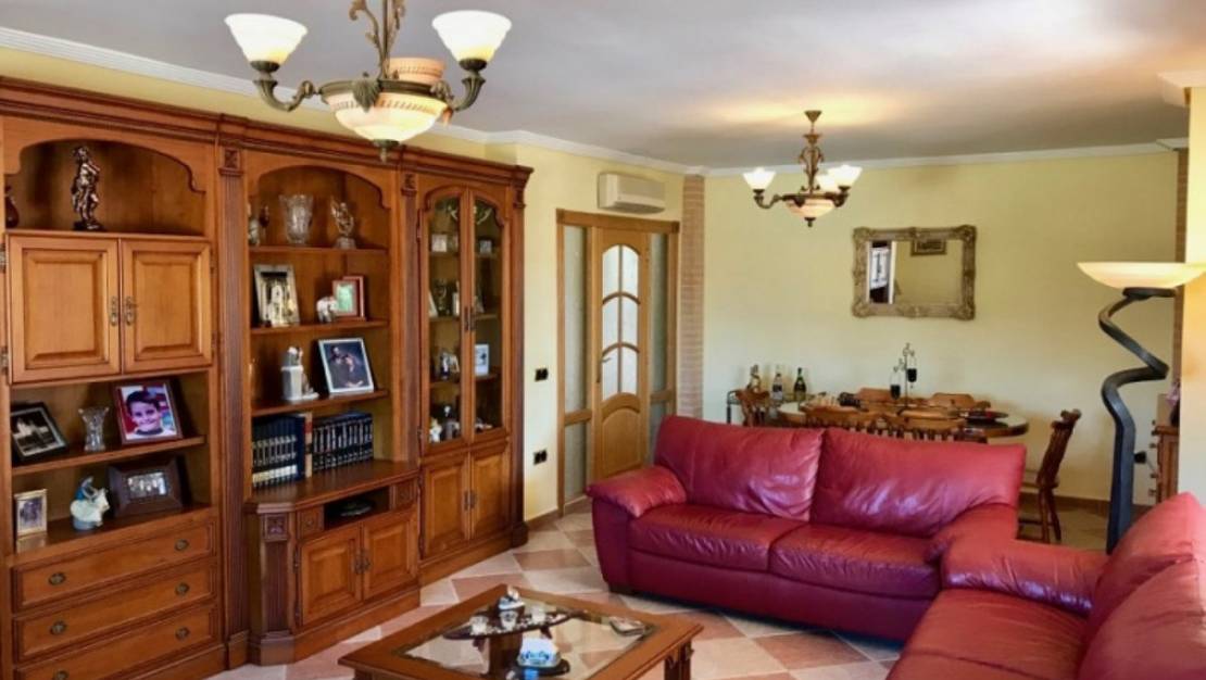 Sale - Villa - Benidorm - Benidorm Centro