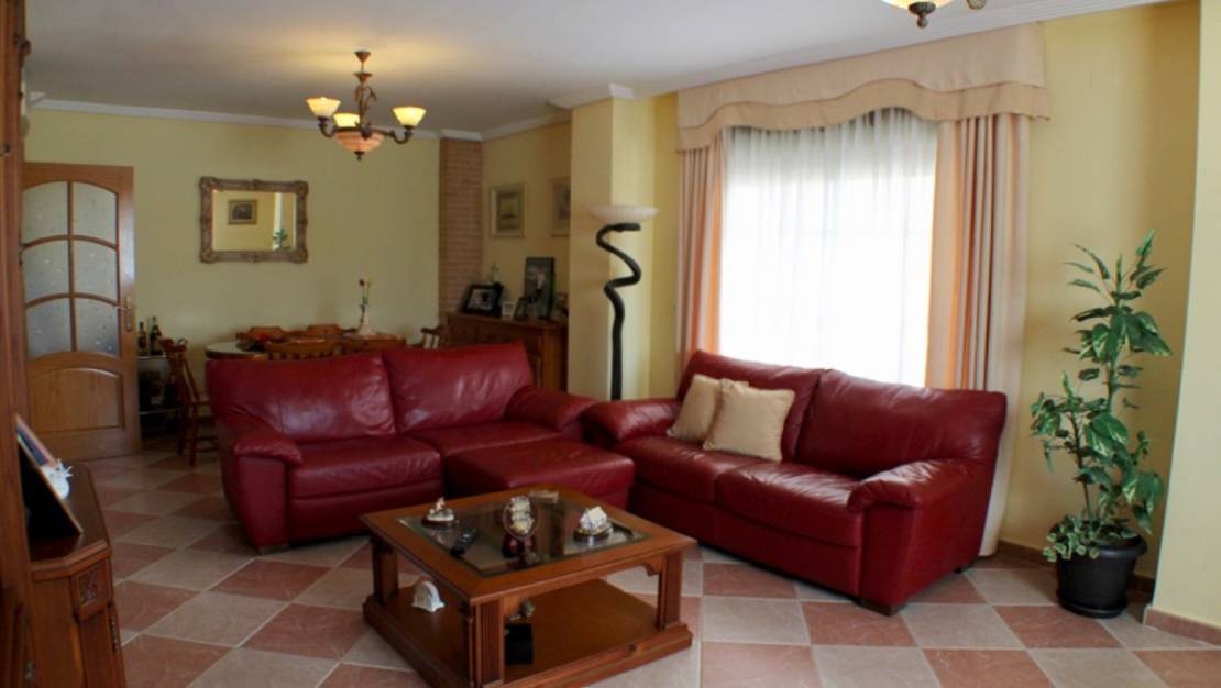 Sale - Villa - Benidorm - Benidorm Centro