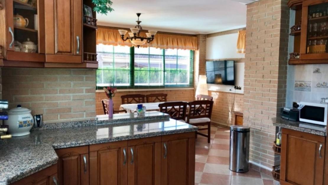 Sale - Villa - Benidorm - Benidorm Centro