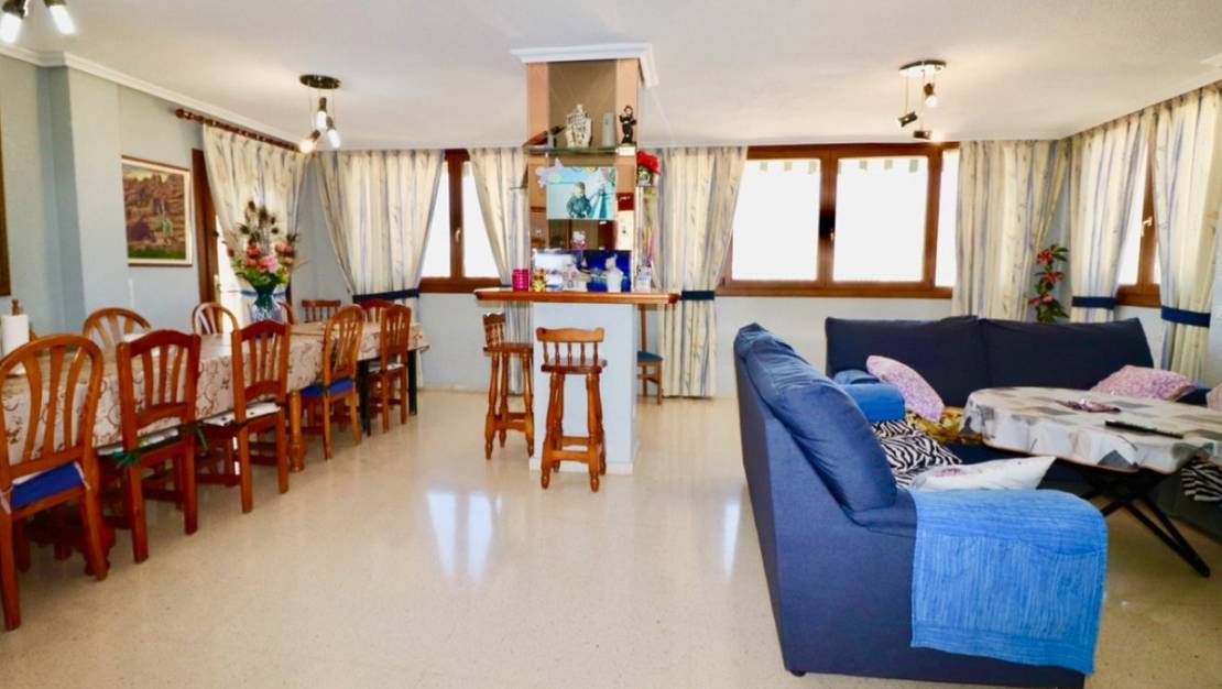 Sale - Villa - Benidorm - Benidorm Centro