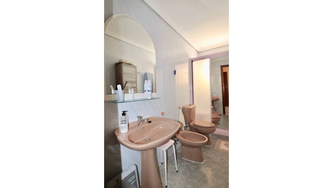 Sale - Villa - Benidorm - Benidorm Centro