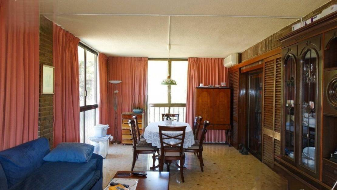 Sale - Villa - Benidorm - Benidorm Centro