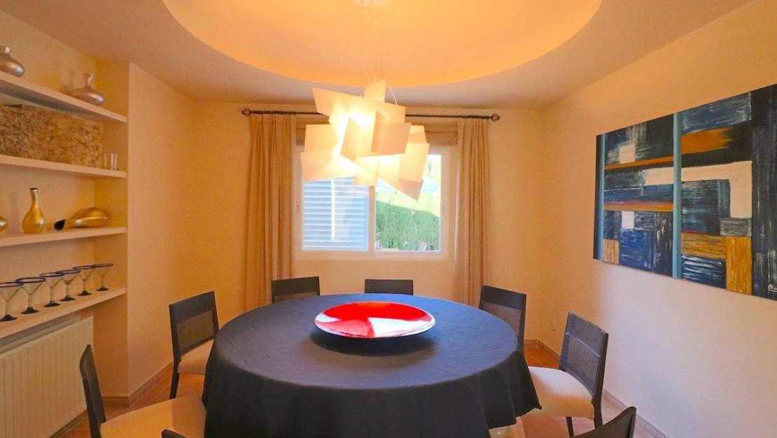 Sale - Villa - Benidorm - Benidorm Centro