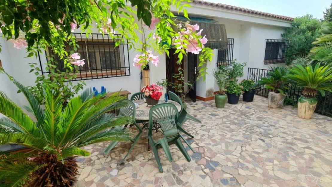 Sale - Villa - Benidorm - Benidorm Centro