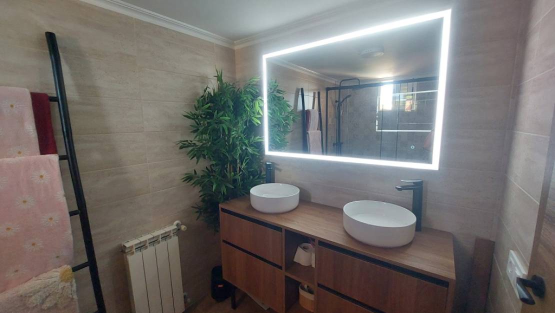 Sale - Villa - Benidorm - Benidorm Centro