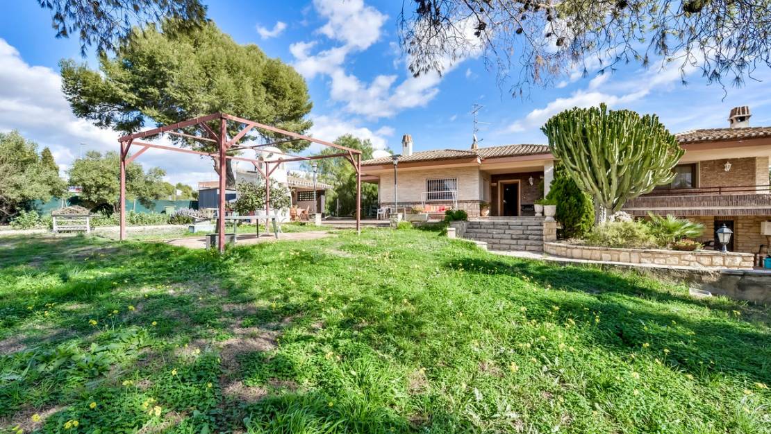 Sale - Villa - Benidorm - Benidorm Centro