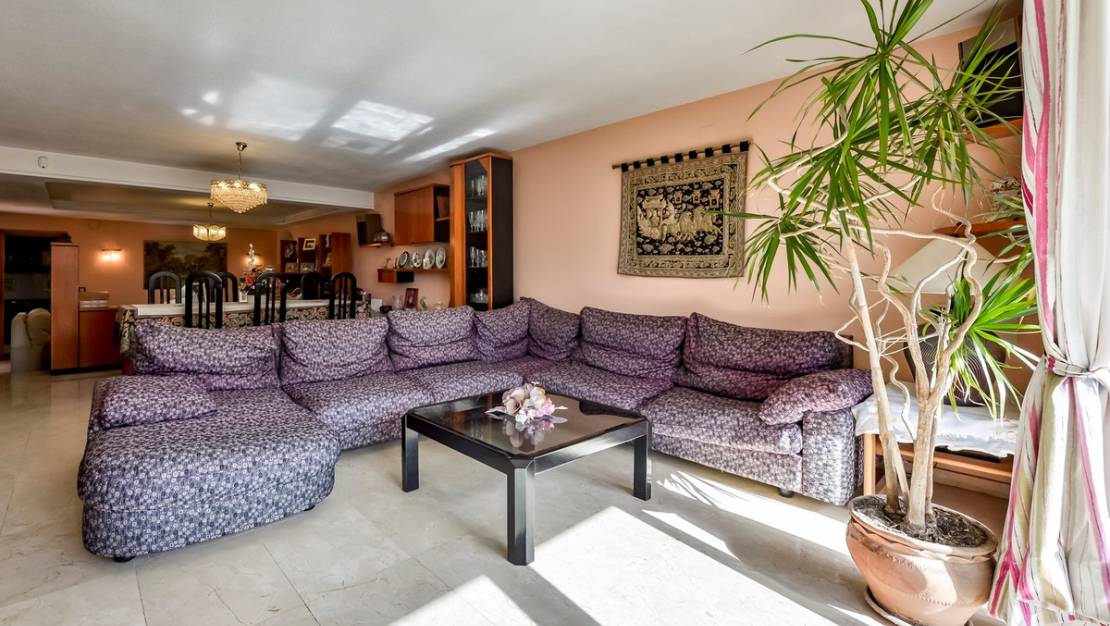 Sale - Villa - Benidorm - Benidorm Centro