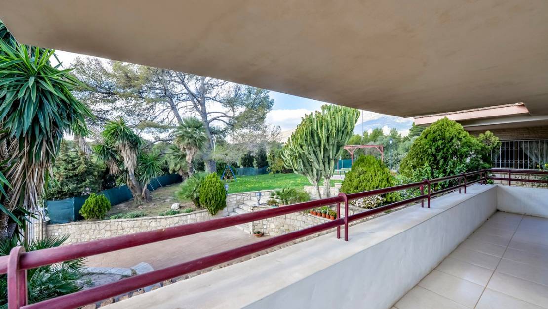 Sale - Villa - Benidorm - Benidorm Centro