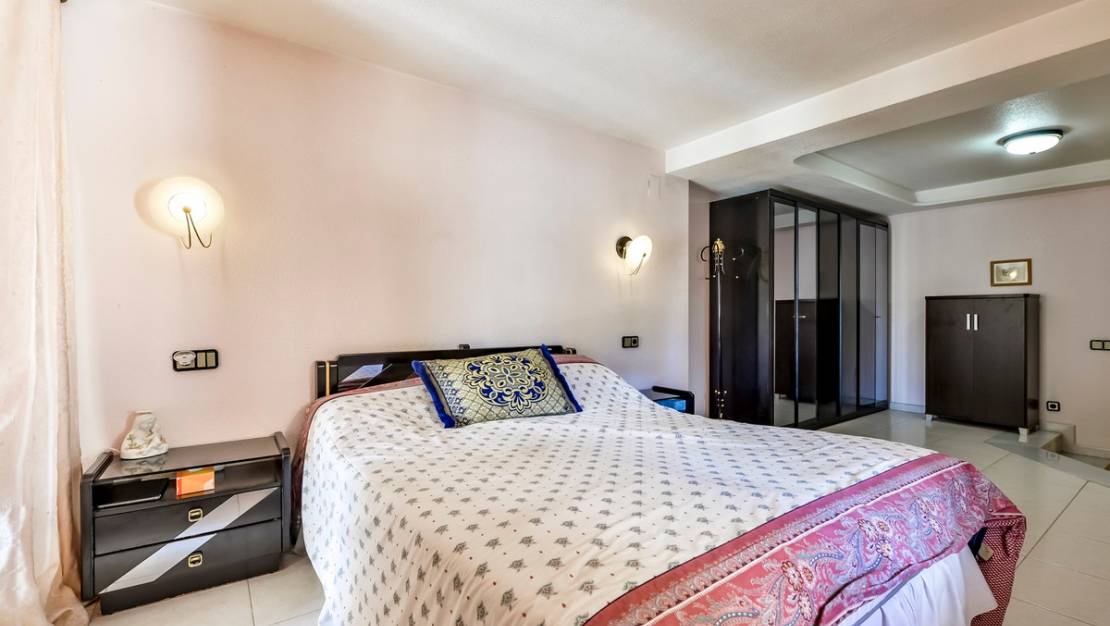 Sale - Villa - Benidorm - Benidorm Centro