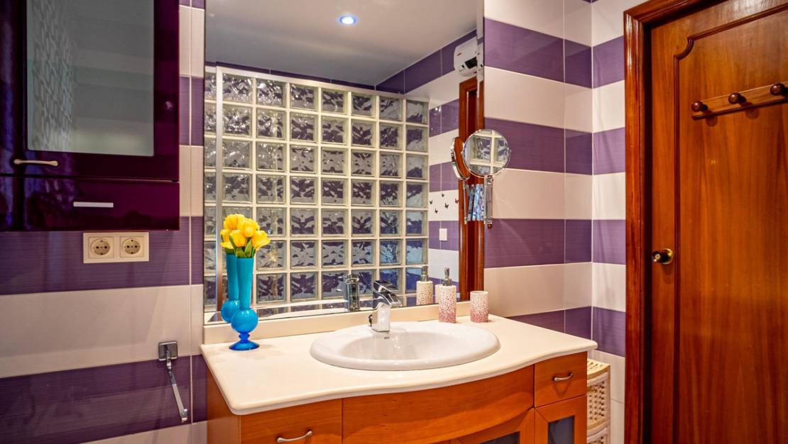 Sale - Villa - Benidorm - Benidorm Centro