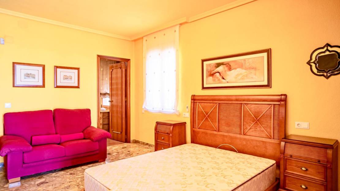 Sale - Villa - Benidorm - Benidorm Centro