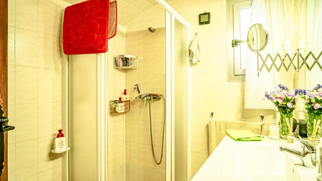 Sale - Villa - Benidorm - Benidorm Centro