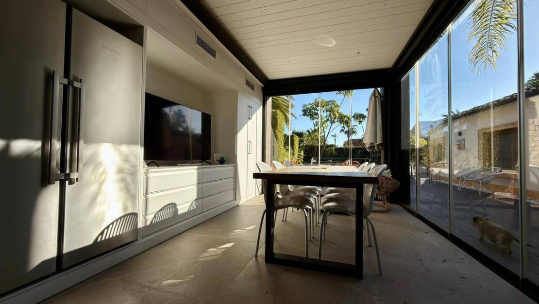 Sale - Villa - Benidorm - Benidorm Centro