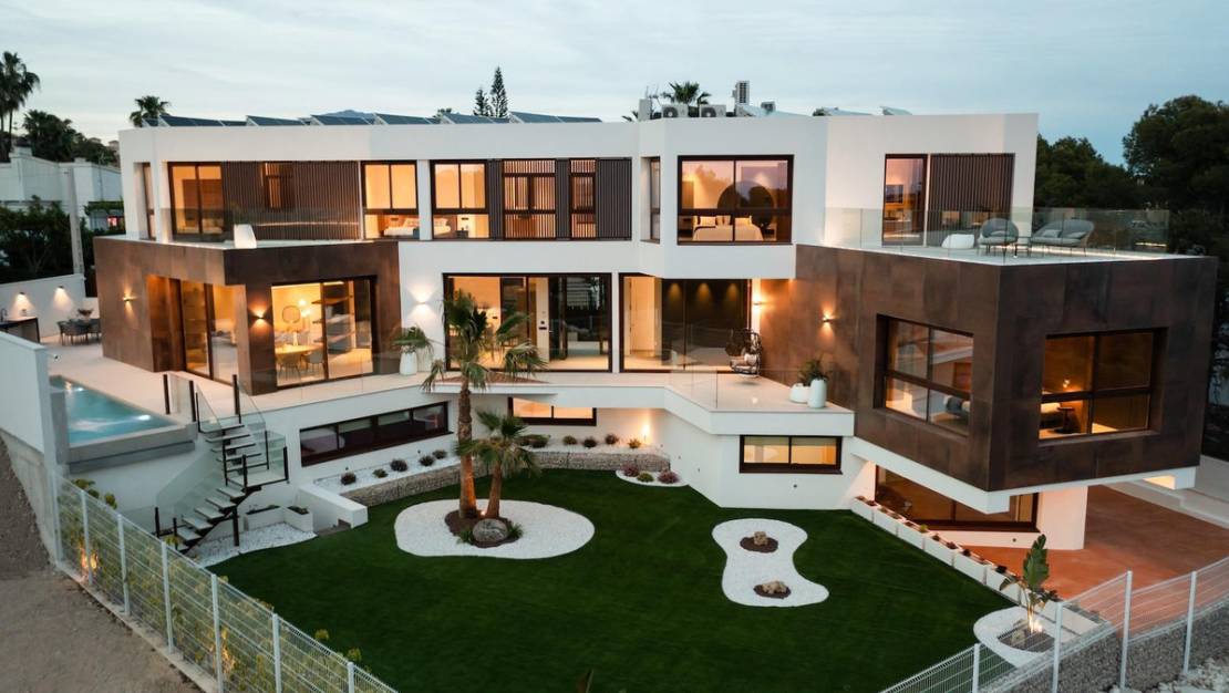 Sale - Villa - Benidorm - Benidorm Centro