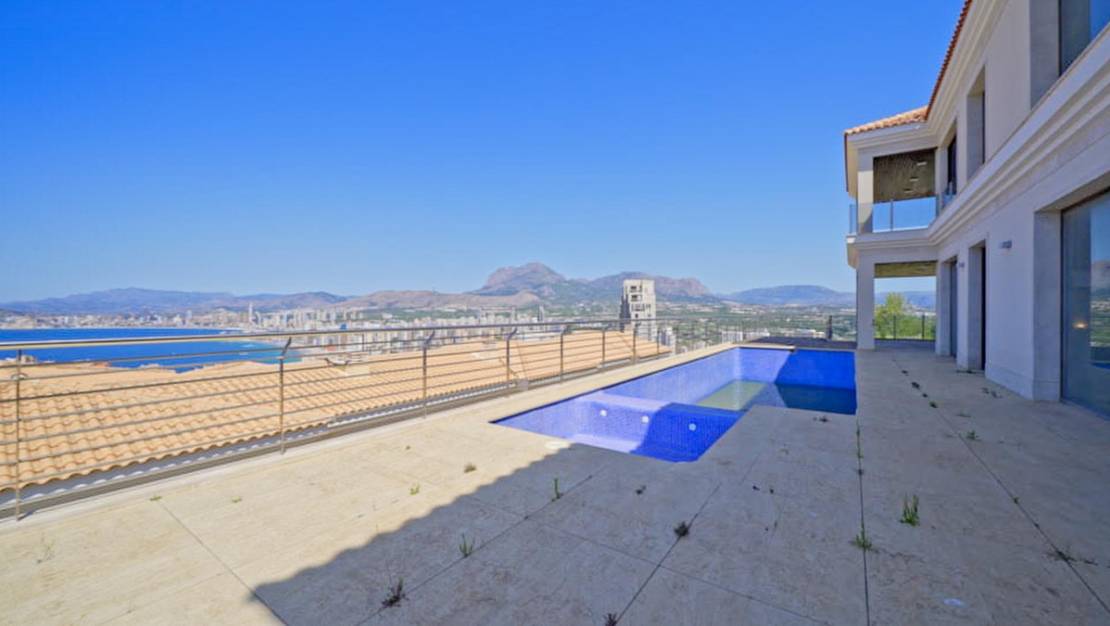 Sale - Villa - Benidorm - Benidorm Centro