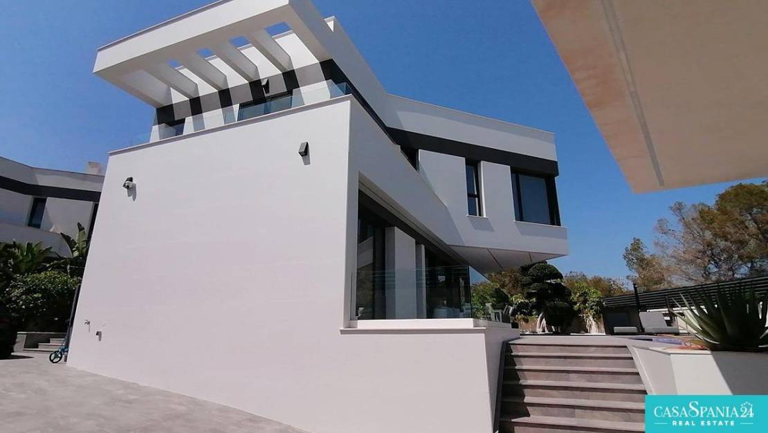 Sale - Villa - Benidorm - Benidorm Centro