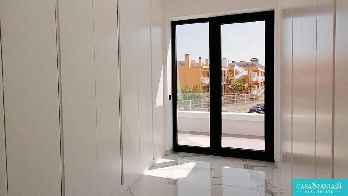 Sale - Villa - Benidorm - Benidorm Centro