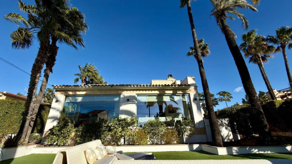 Sale - Villa - Benidorm - Benidorm Centro
