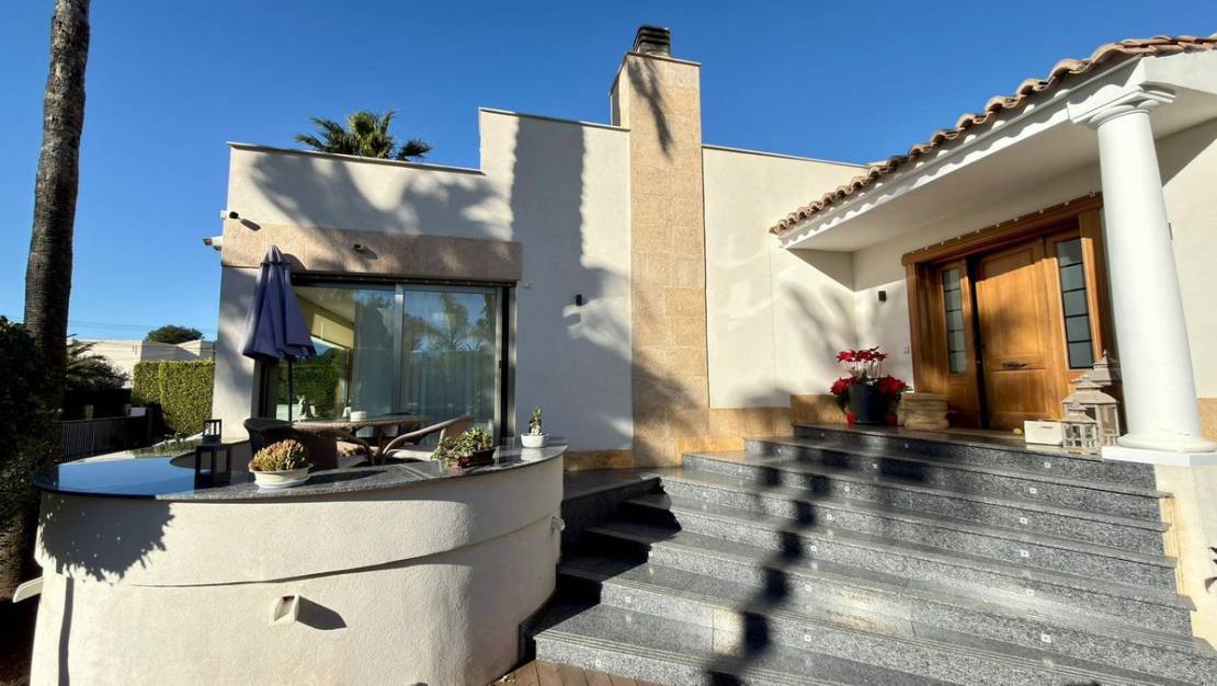 Sale - Villa - Benidorm - Benidorm Centro