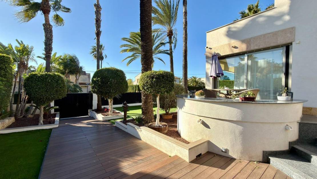 Sale - Villa - Benidorm - Benidorm Centro