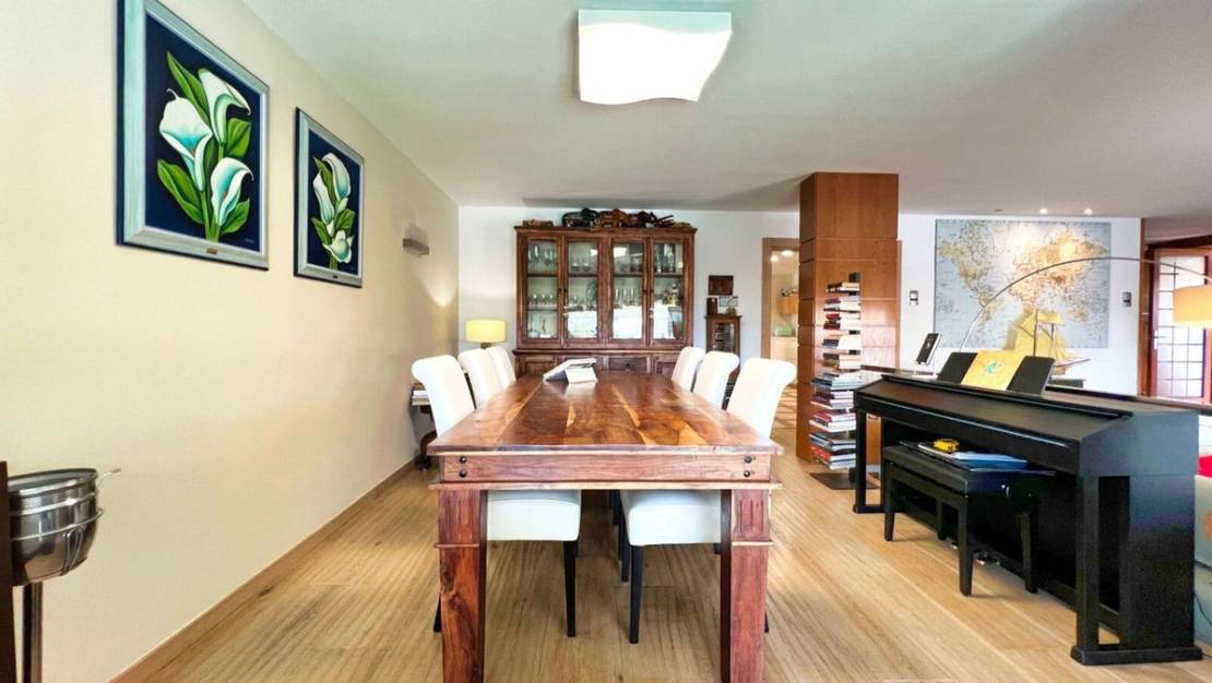 Sale - Villa - Benidorm - Benidorm Centro
