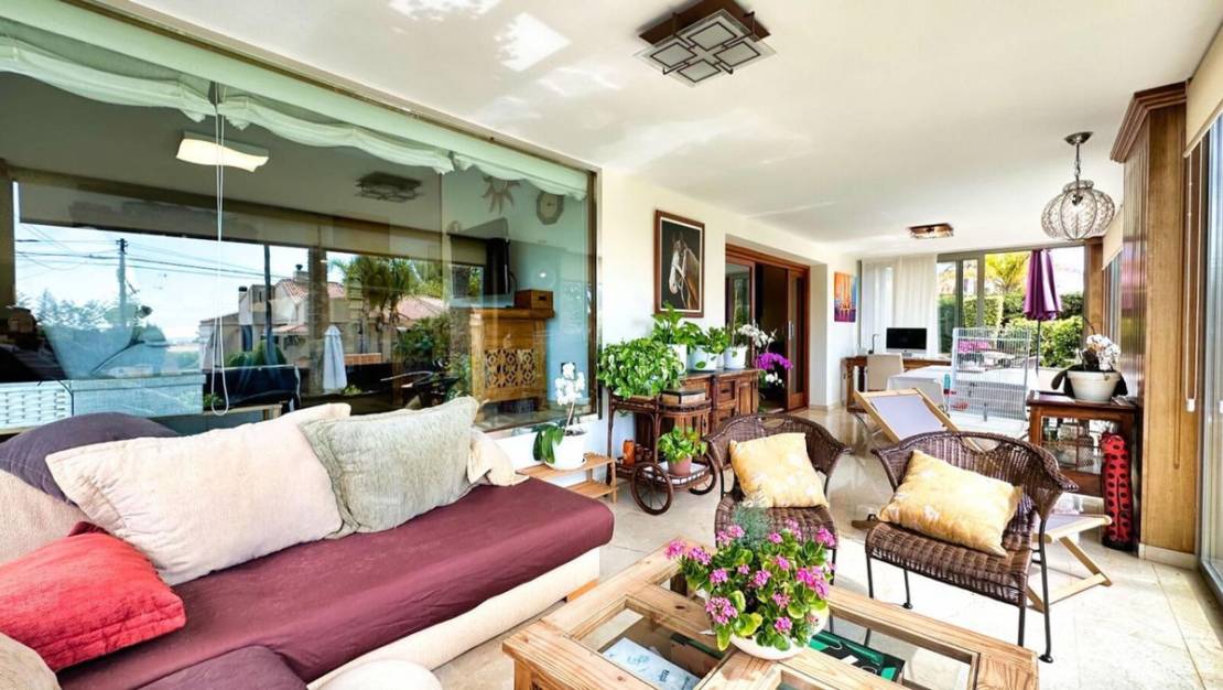 Sale - Villa - Benidorm - Benidorm Centro