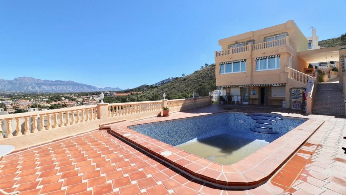 Sale - Villa - Benidorm - Benidorm Centro