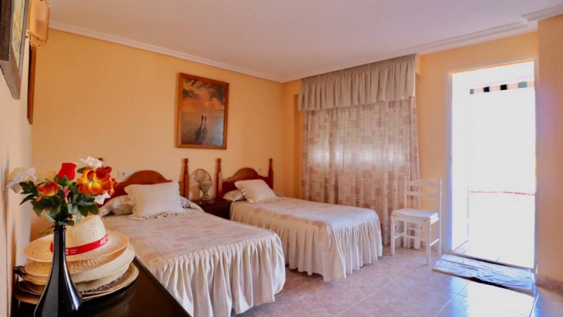 Sale - Villa - Benidorm - Benidorm Centro