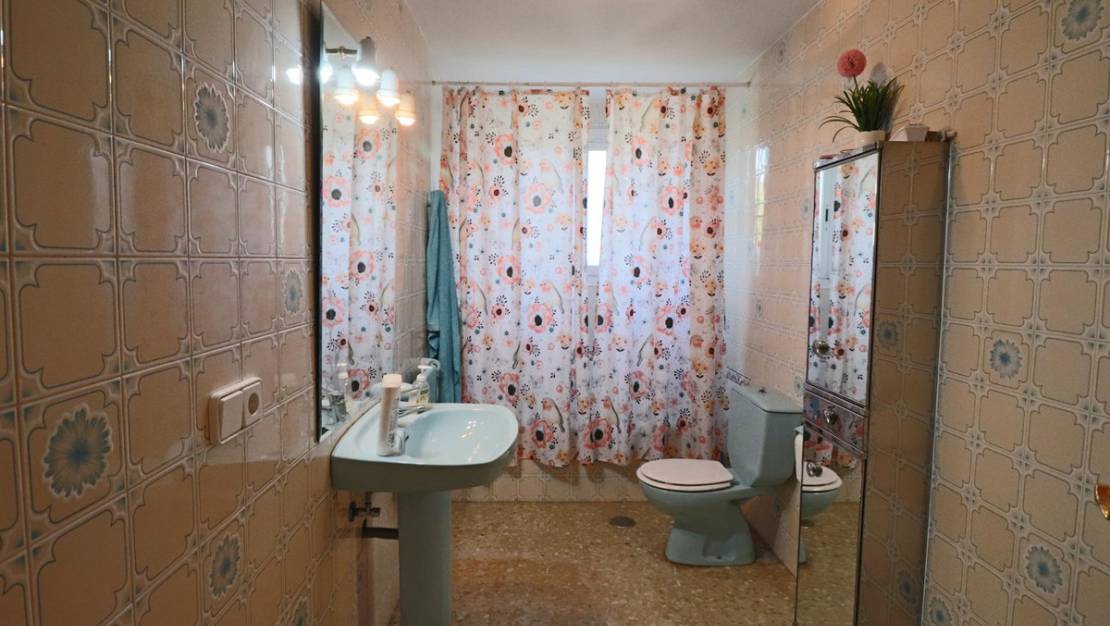 Sale - Villa - Benidorm - Benidorm Centro